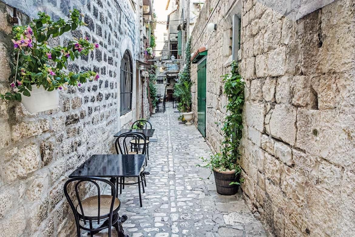 Guesthouse Ana Trogir Old Town المظهر الخارجي الصورة