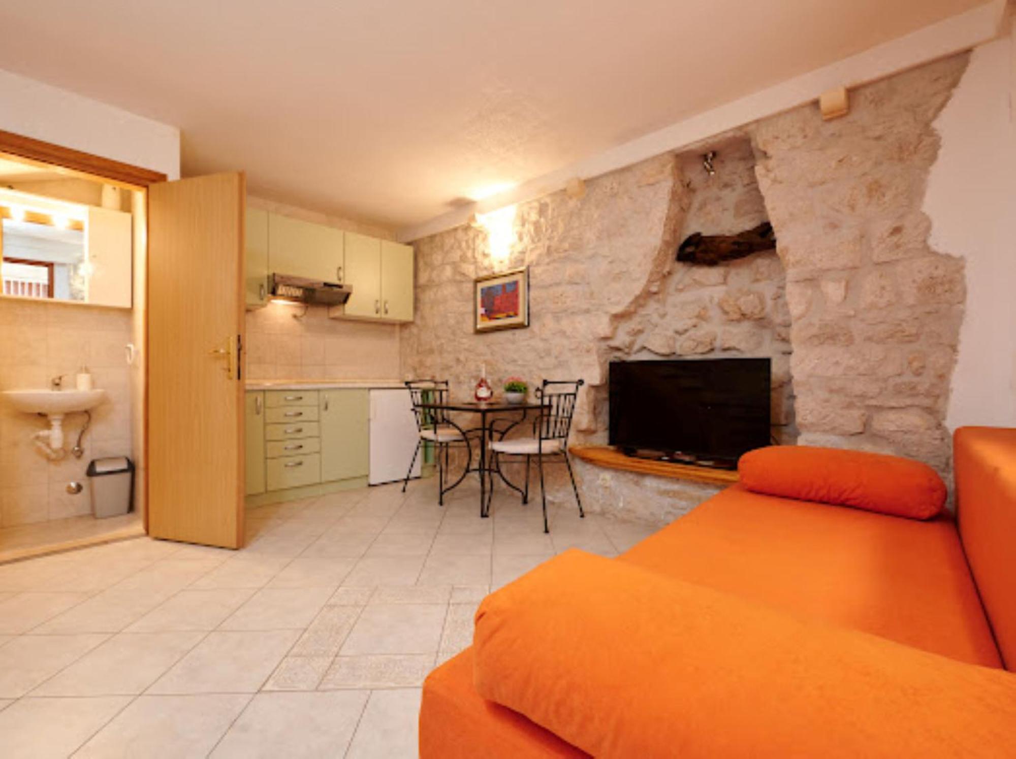 Guesthouse Ana Trogir Old Town الغرفة الصورة